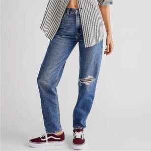 Levi’s 80’s Mom Jean
